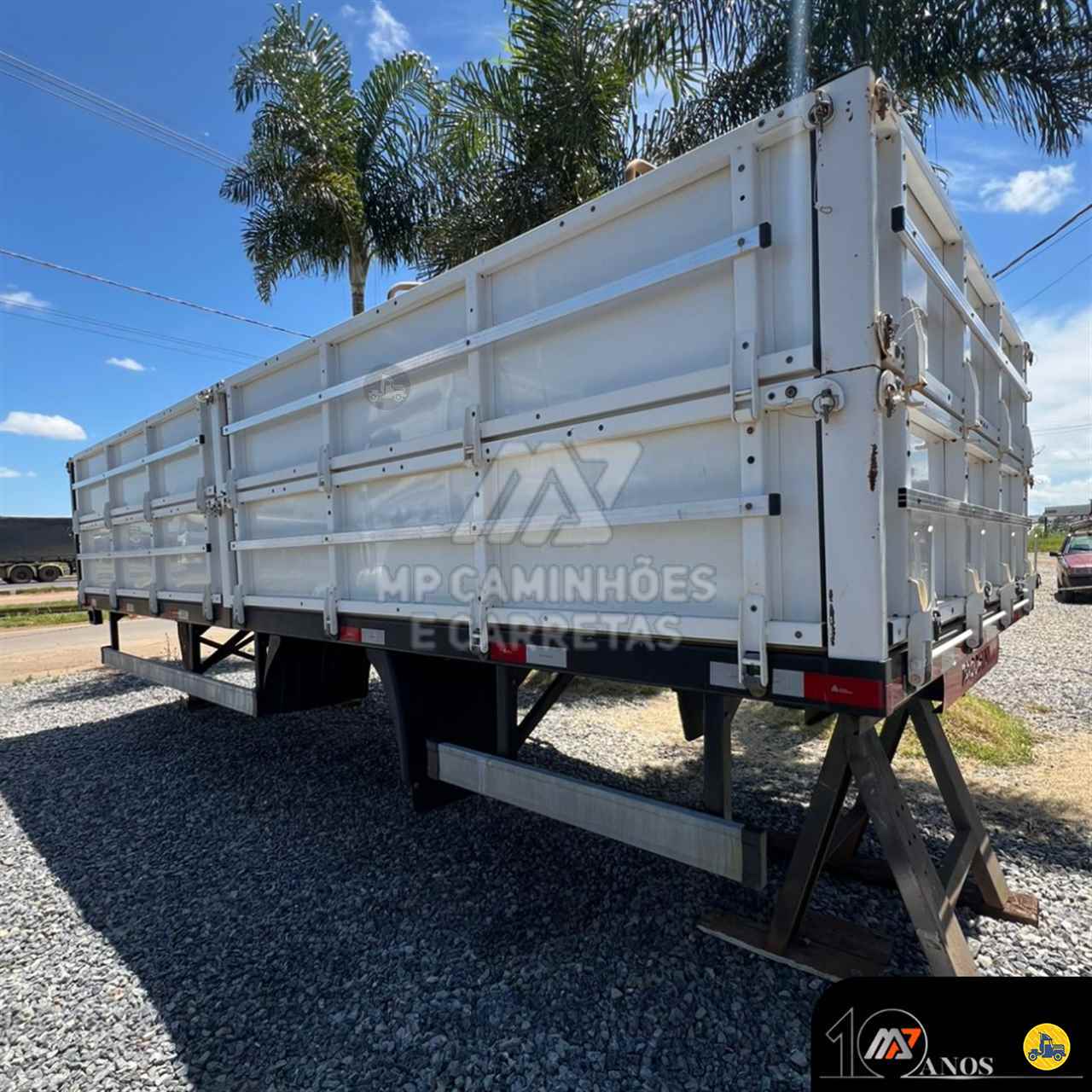 CARRETA SEMI-REBOQUE GRANELEIRO MP Caminhões e Carretas PATOS DE MINAS MINAS GERAIS MG